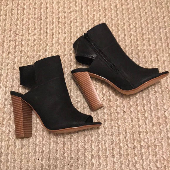 Express Shoes - Express booties